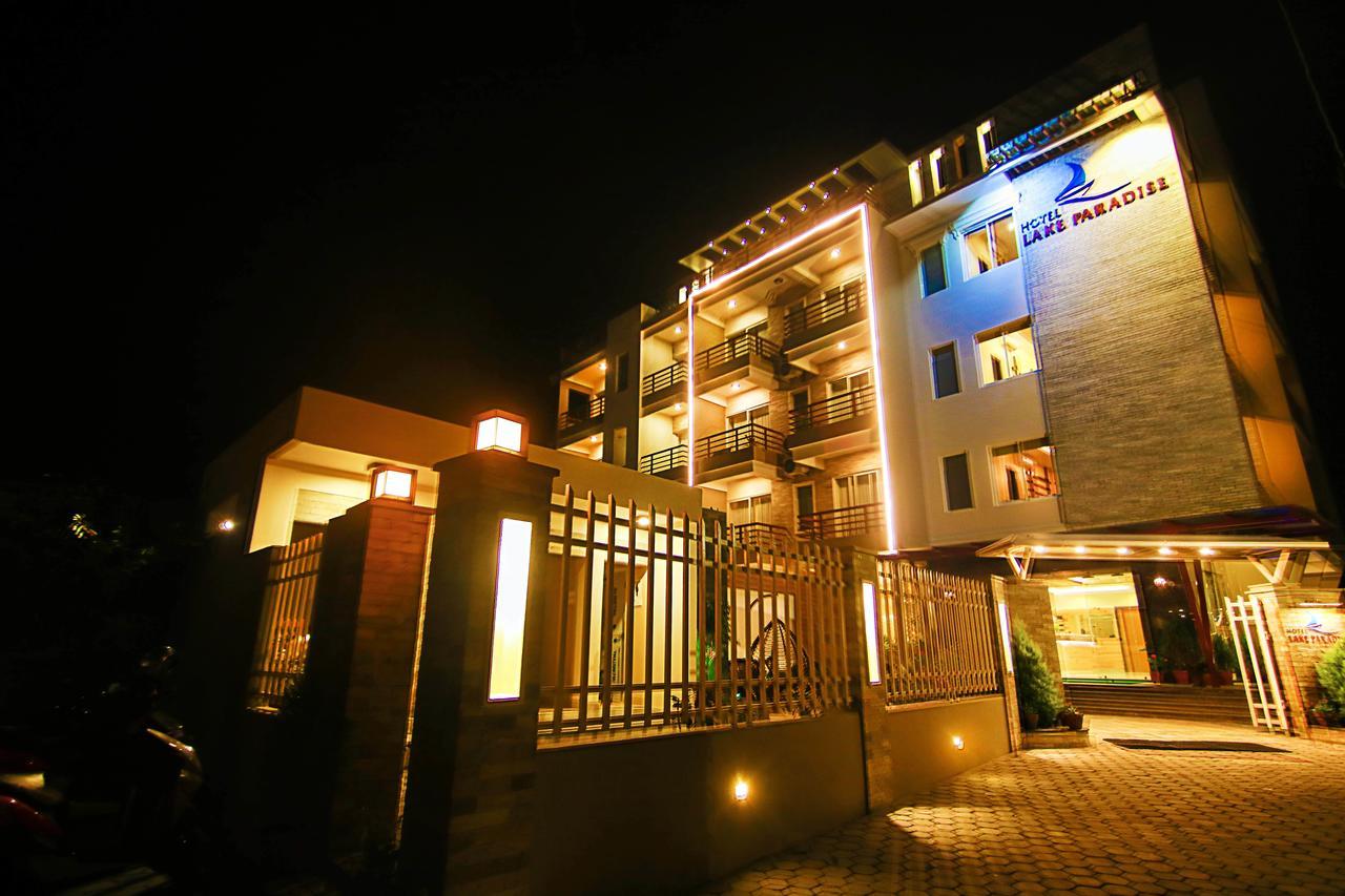 Hotel Lake Paradise Pokhara Exteriör bild